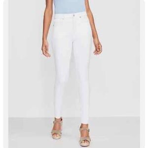 New without tags Loft Curvy High Rise Skinny Jeans